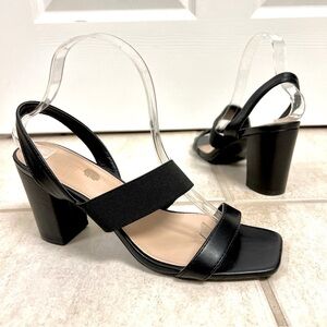 Alexis Bendel Comfort Size 9 Black Sandals square toes Block Heel leather